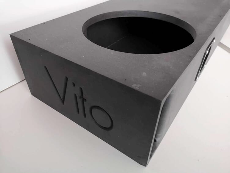 Biltilpasset  Basskasser